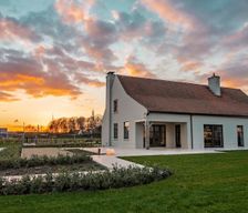 Belgium Vlaanderen Kuurne vacation rental compare prices direct by owner 3940531