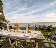 United States New York Mayville vacation rental compare prices direct by owner 11638769