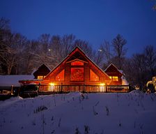 United States New York Johnsburg vacation rental compare prices direct by owner 10301910