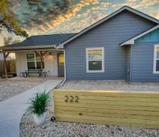 United States Texas Canyon Lake vacation rental compare prices direct by owner 13091347