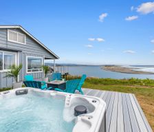 United States California Smith River vacation rental compare prices direct by owner 15561494