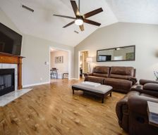 United States Tennessee Murfreesboro vacation rental compare prices direct by owner 13073311