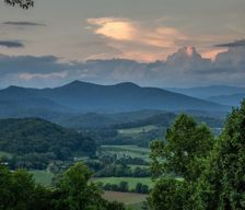 United States North Carolina Bryson City vacation rental compare prices direct by owner 11486964