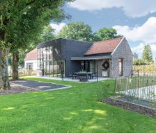 Belgium Vlaams Gewest Peer vacation rental compare prices direct by owner 10640011