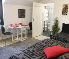 France Occitanie Lourdes vacation rental compare prices direct by owner 25011660