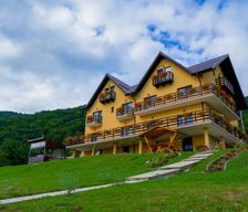 Romania Județul Brașov Predeluț vacation rental compare prices direct by owner 10736939