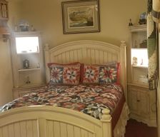 United States Arkansas Eureka Springs vacation rental compare prices direct by owner 11548563