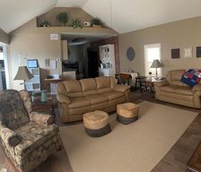 United States Nebraska Hastings vacation rental compare prices direct by owner 36193906