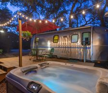 United States Texas Wimberley vacation rental compare prices direct by owner 549311