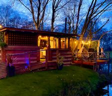 United Kingdom England Mere Brow vacation rental compare prices direct by owner 11882596