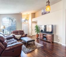 United States California Elk Grove vacation rental compare prices direct by owner 26530904