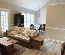 United States North Carolina Fuquay-Varina vacation rental compare prices direct by owner 11780906