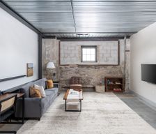 United States Wisconsin Milwaukee vacation rental compare prices direct by owner 12059848