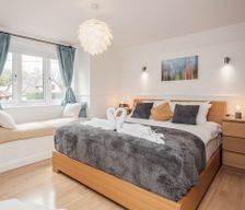 United Kingdom England Sunningdale vacation rental compare prices direct by owner 12561290