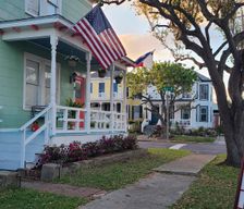 United States Texas Galveston vacation rental compare prices direct by owner 12657838