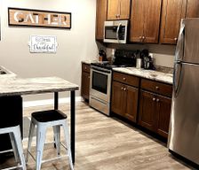 United States Iowa Decorah vacation rental compare prices direct by owner 24368858