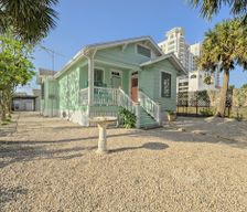 United States Texas Galveston vacation rental compare prices direct by owner 13324973