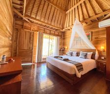 Indonesia Bali Nusa Penida vacation rental compare prices direct by owner 28257970