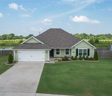 United States Arkansas Springdale vacation rental compare prices direct by owner 29658930