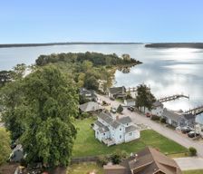 United States Rhode Island East Greenwich vacation rental compare prices direct by owner 29273415