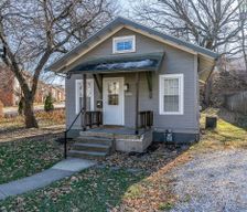 United States Iowa Davenport vacation rental compare prices direct by owner 24318314