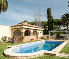 Spain Andalucía Chiclana de la Frontera vacation rental compare prices direct by owner 3927505
