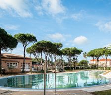 Spain Andalucía Chiclana de la Frontera vacation rental compare prices direct by owner 4328902