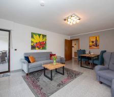 Germany Rheinland-Pfalz Zell (Mosel) vacation rental compare prices direct by owner 6728017