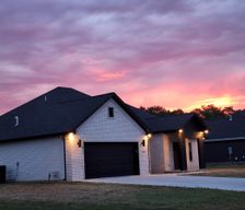 United States Missouri Joplin vacation rental compare prices direct by owner 25292599