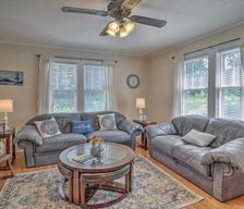 United States North Carolina Clyde vacation rental compare prices direct by owner 24725135