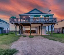 United States Texas Crystal Beach vacation rental compare prices direct by owner 18047154