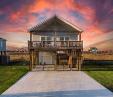 United States Texas Crystal Beach vacation rental compare prices direct by owner 29832373