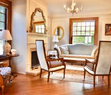 United States Iowa Iowa City vacation rental compare prices direct by owner 24182642