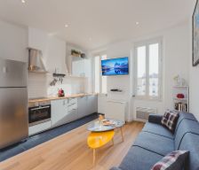 France Provence-Alpes-Côte d'Azur Marseille vacation rental compare prices direct by owner 24890860
