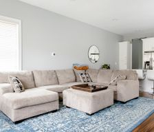 United States Kentucky Louisville vacation rental compare prices direct by owner 29574425