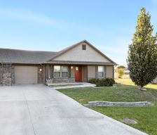 United States Kansas Hutchinson vacation rental compare prices direct by owner 23614485
