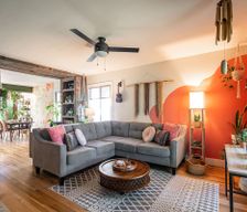 United States Wisconsin Milwaukee vacation rental compare prices direct by owner 796737