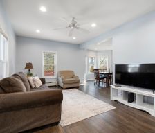 United States New York Oneonta vacation rental compare prices direct by owner 25588821