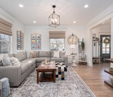 United States Kansas Lawrence vacation rental compare prices direct by owner 25028663