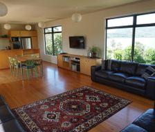 New Zealand Tasman Parapara vacation rental compare prices direct by owner 25758806
