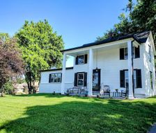 United States Kansas Shawnee vacation rental compare prices direct by owner 26546421