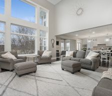 United States Wisconsin Oshkosh vacation rental compare prices direct by owner 29743641