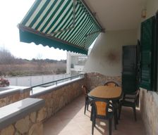 Italy Baia Verde Baia Verde vacation rental compare prices direct by owner 25881934