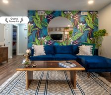 United States Kansas Lawrence vacation rental compare prices direct by owner 26550660