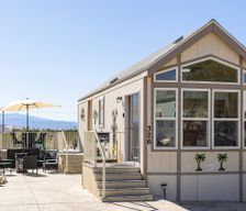 United States California Desert Hot Springs vacation rental compare prices direct by owner 29104751