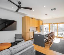 United States Arkansas Bentonville vacation rental compare prices direct by owner 29671918