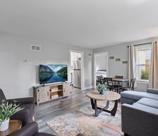 United States Illinois Hinsdale vacation rental compare prices direct by owner 29611632