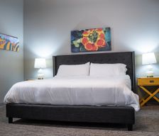 United States Iowa Davenport vacation rental compare prices direct by owner 28100239