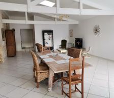 France Nouvelle-Aquitaine Lesparre-Médoc vacation rental compare prices direct by owner 4976320