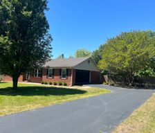 United States Arkansas Russellville vacation rental compare prices direct by owner 29167232